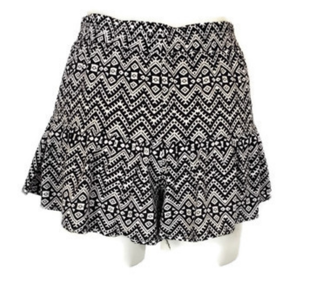 AEROPOSTALE Tribal Print Flirty Shorts Sz S